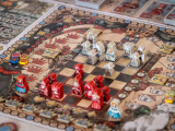 игра "Queen Alice": Игровое поле с компонентами игры